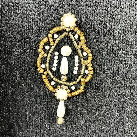 VINTAGE Victoria Jones Silk Angora Wool Blend Pearl Embellished Sweater Size S - Picture 4 of 6